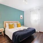 Flor De Sol House 아파트 *