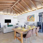 아파트 Flor De Sol House *